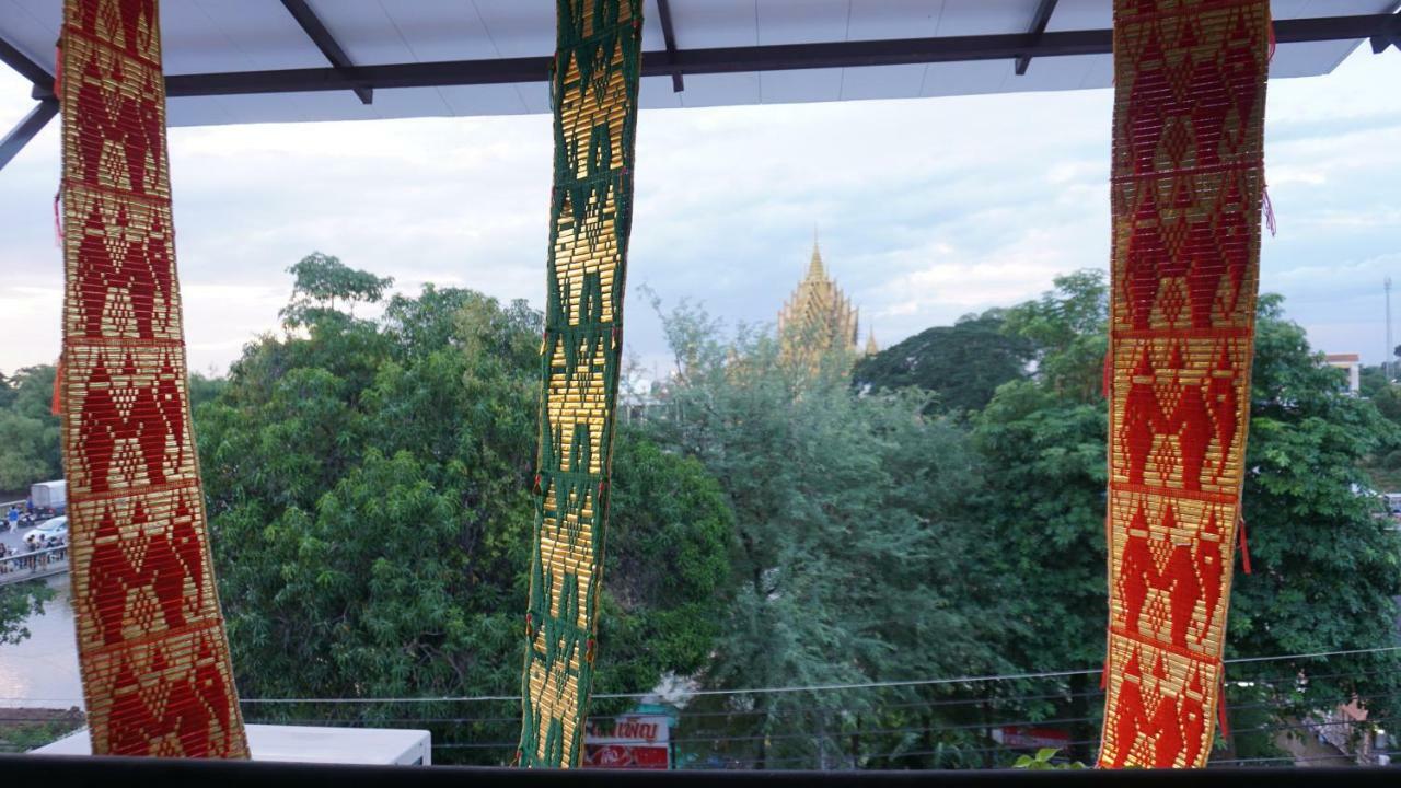 Little Jasmine By The River Phitsanulok Extérieur photo